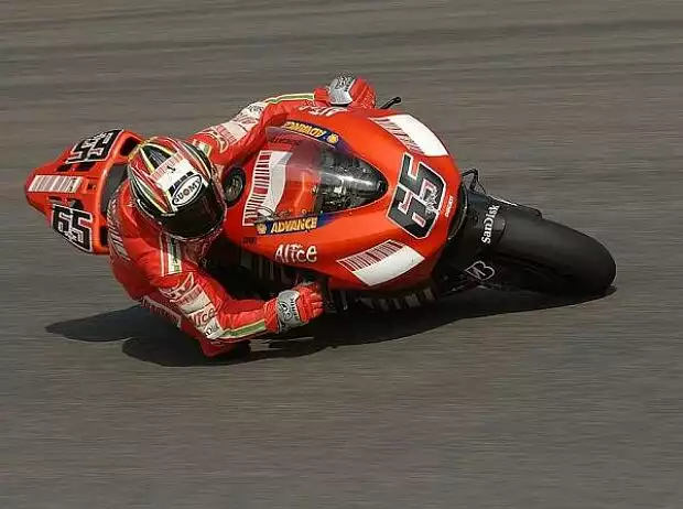 Loris Capirossi Titel-Bild zur News: Loris Capirossi