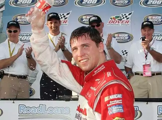 Denny Hamlin Titel-Bild zur News: Denny Hamlin