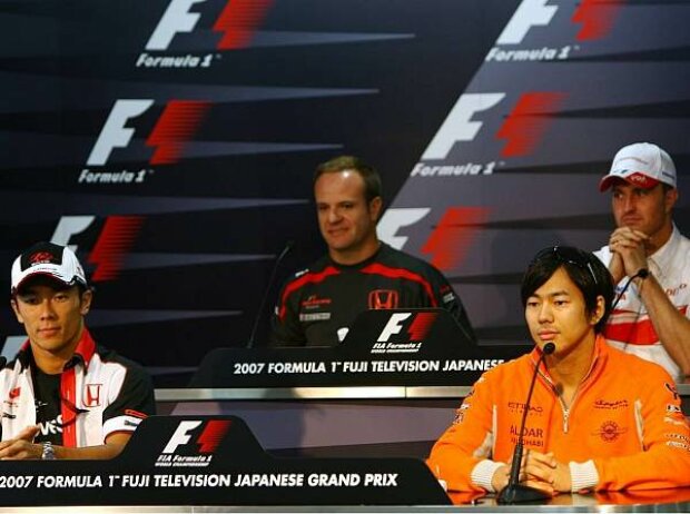 Titel-Bild zur News: Takuma Sato, Rubens Barrichello, Sakon Yamamoto und Ralf Schumacher