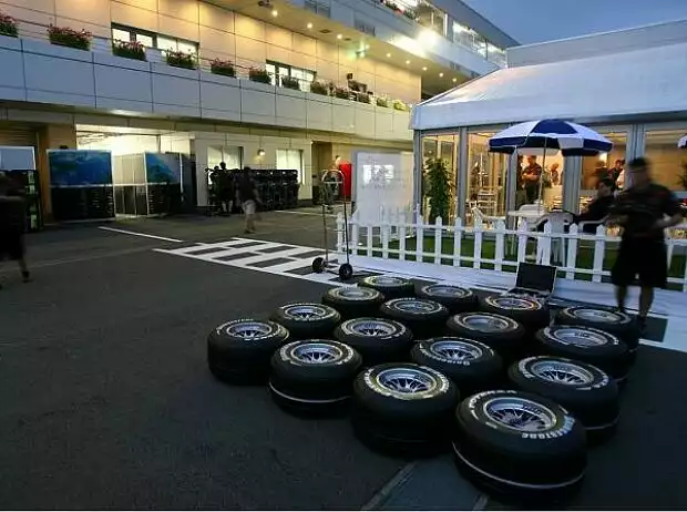 Bridgestone-Reifen Titel-Bild zur News: Bridgestone-Reifen