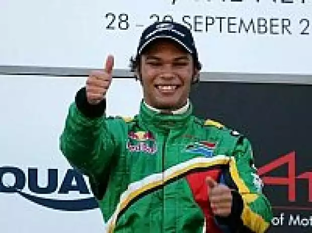 Adrian Zaugg Titel-Bild zur News: Adrian Zaugg