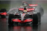 Lewis Hamilton und Fernando Alonso (McLaren-Mercedes) 
