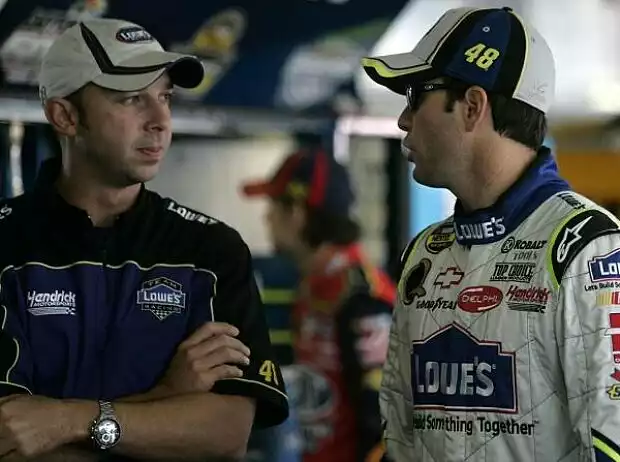 Titel-Bild zur News: Jimmie Johnson Chad Knaus