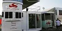 Super Aguri-Motorhome