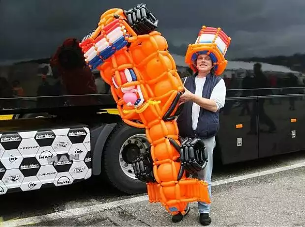 Oranje-Fan Titel-Bild zur News: Oranje-Fan