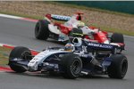 Alexander Wurz (Williams) vor Ralf Schumacher (Toyota) 