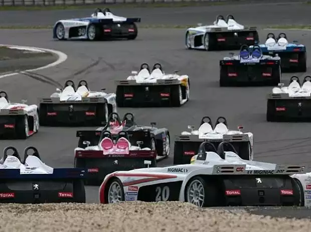 Peugeot-207-Spider-Cup Titel-Bild zur News: Peugeot-207-Spider-Cup