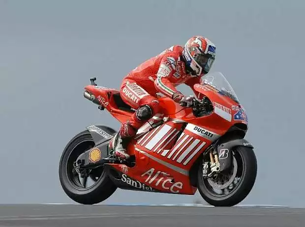 Casey Stoner Titel-Bild zur News: Casey Stoner