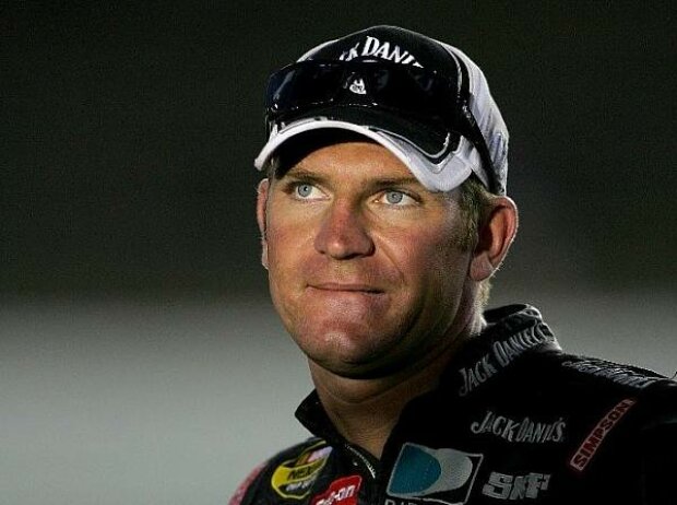 Clint Bowyer Clint Bowyer
