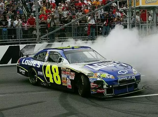 Jimmie Johnson Titel-Bild zur News: Jimmie Johnson