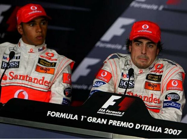 Titel-Bild zur News: Lewis Hamilton und Fernando Alonso