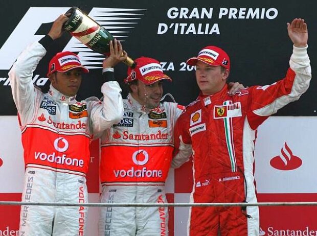 Lewis Hamilton, Fernando Alonso und Kimi Räikkönen
