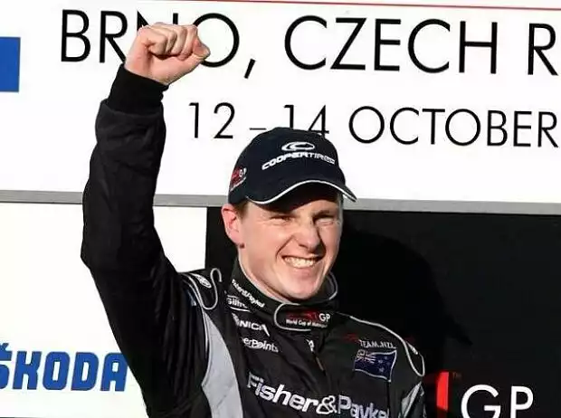 Jonny Reid Titel-Bild zur News: Jonny Reid