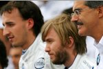 Robert Kubica, Nick Heidfeld und Mario Theissen (BMW Motorsport Direktor) (BMW Sauber F1 Team) 