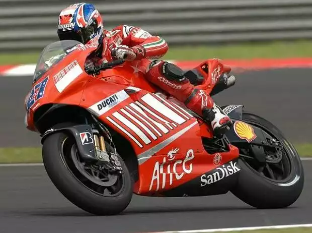 Casey Stoner Titel-Bild zur News: Casey Stoner