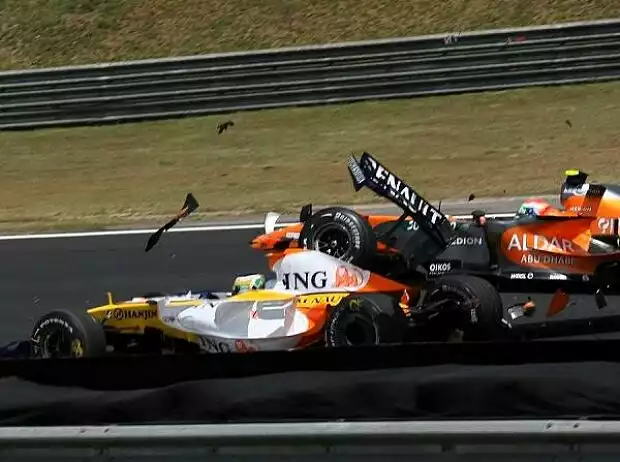 Sakon Yamamoto Giancarlo Fisichella Titel-Bild zur News: Sakon Yamamoto Giancarlo Fisichella