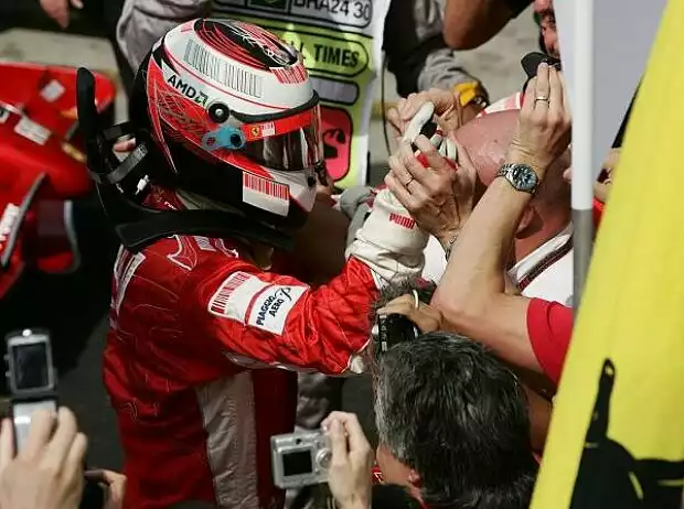 Kimi Räikkönen Titel-Bild zur News: Kimi Räikkönen