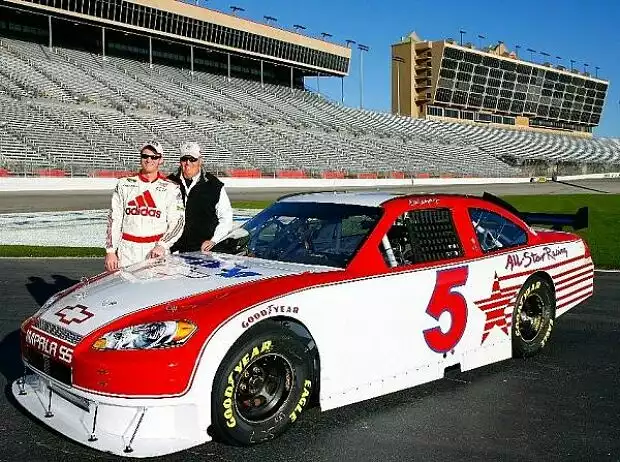 Dale Earnhardt Jr. Hendrick Titel-Bild zur News: Dale Earnhardt Jr. Hendrick