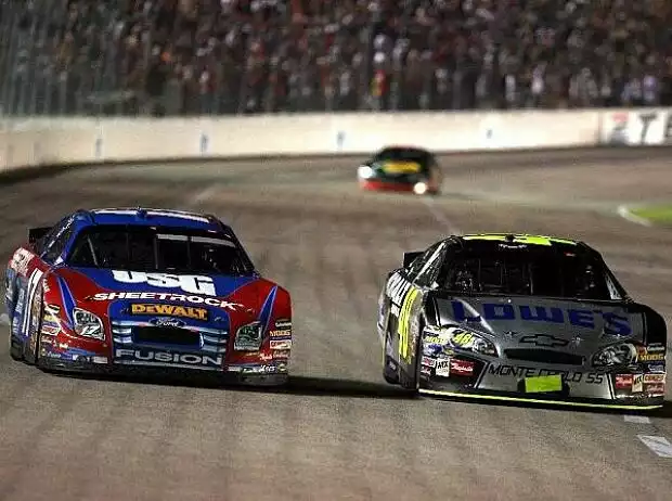 Matt Kenseth Jimmie Johnson Titel-Bild zur News: Matt Kenseth Jimmie Johnson