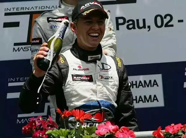 Titel-Bild zur News: Chris van der Drift