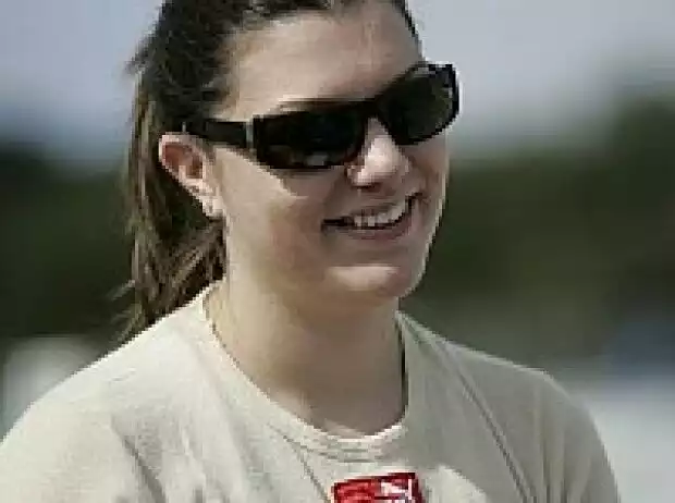 Katherine Legge Titel-Bild zur News: Katherine Legge