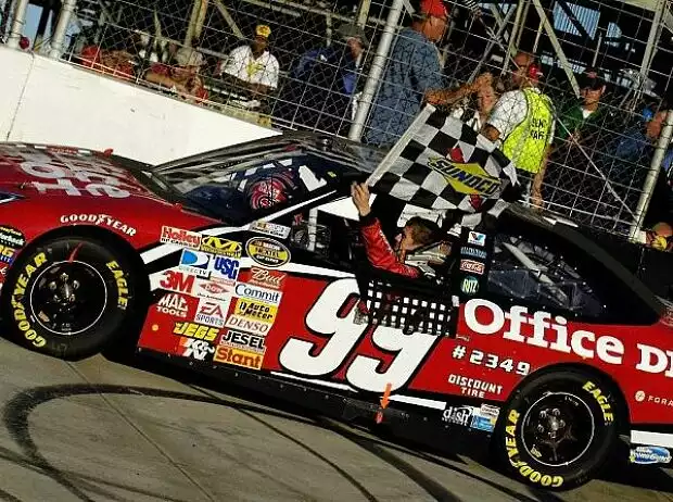Carl Edwards Titel-Bild zur News: Carl Edwards