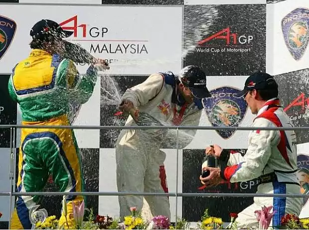 Siegerehrung in Sepang 2007 Titel-Bild zur News: Siegerehrung in Sepang 2007