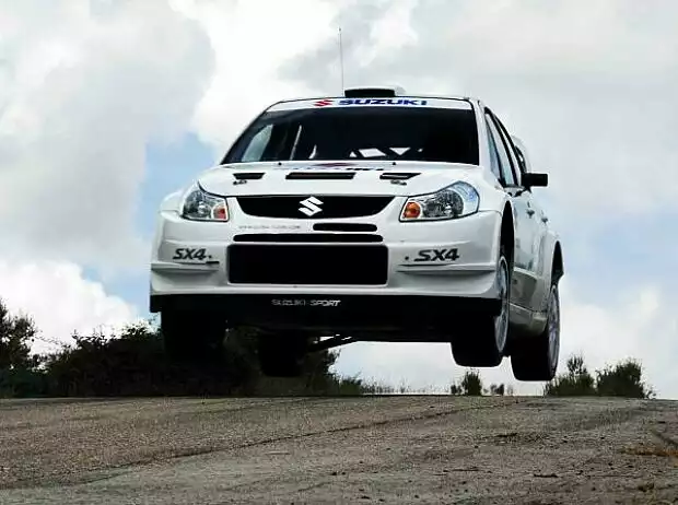 Suzuki SX4 WRC Titel-Bild zur News: Suzuki SX4 WRC