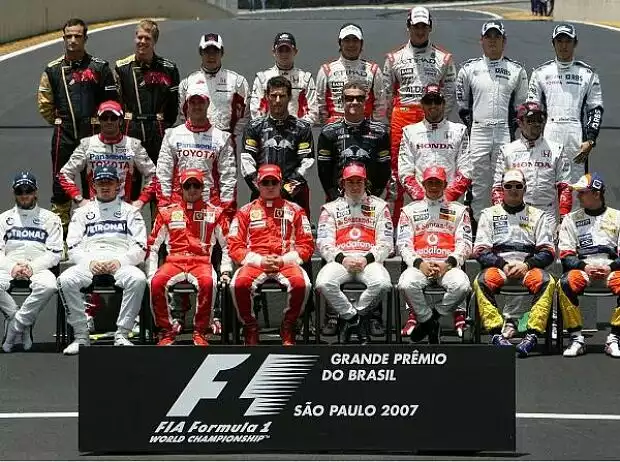 Formel-1-Fahrer 2007 Titel-Bild zur News: Formel-1-Fahrer 2007