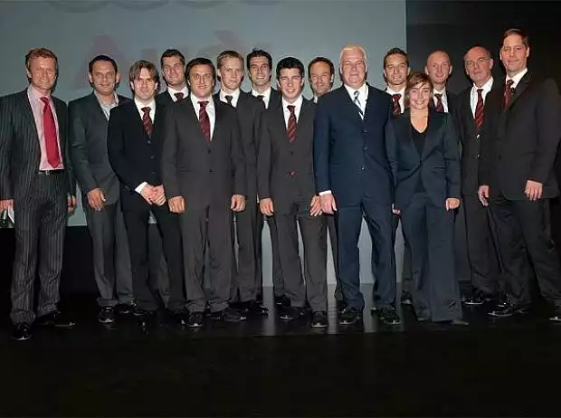 Audi-Gruppenfoto Titel-Bild zur News: Audi-Gruppenfoto
