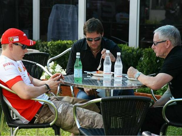 Kimi Räikkönen, Steve und David Robertson