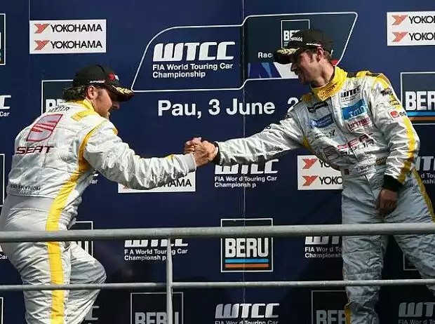 Yvan Muller und Tiago Monteiro Titel-Bild zur News: Yvan Muller und Tiago Monteiro
