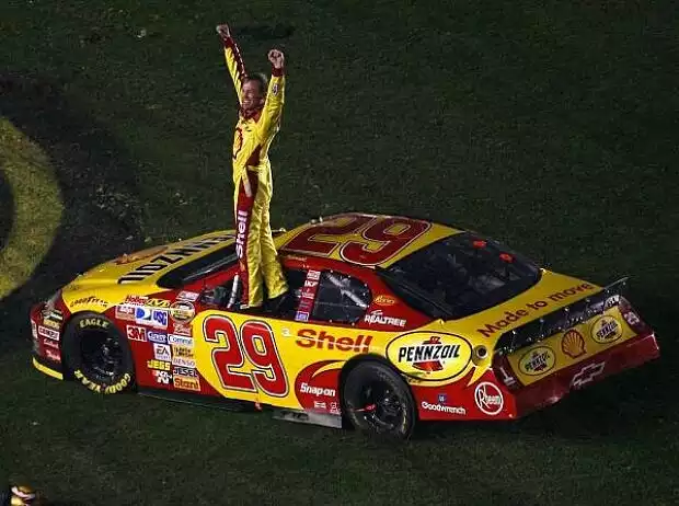 Kevin Harvick Titel-Bild zur News: Kevin Harvick