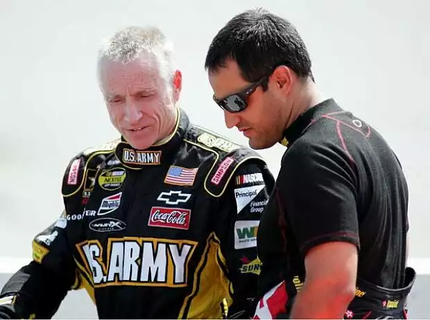 Mark Martin und Juan Pablo Montoya Titel-Bild zur News: Mark Martin und Juan Pablo Montoya