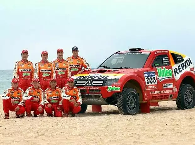 Mitsubishi Dakar 08 Titel-Bild zur News: Mitsubishi Dakar 08