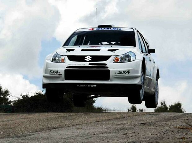 Titel-Bild zur News: Suzuki SX4 WRC