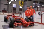 Kimi Räikkönen und Felipe Massa mit dem F2008