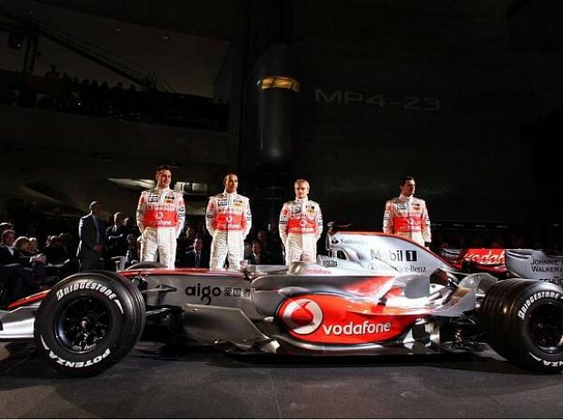 Titel-Bild zur News: McLaren MP4-23 Präsentation
