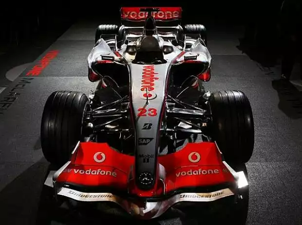 McLaren Mercedes MP4-23 Titel-Bild zur News: McLaren Mercedes MP4-23