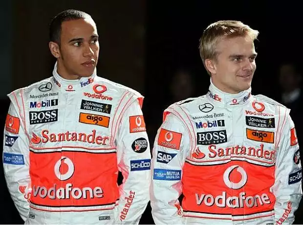 Lewis Hamilton und Heikki Kovalainen Titel-Bild zur News: Lewis Hamilton und Heikki Kovalainen