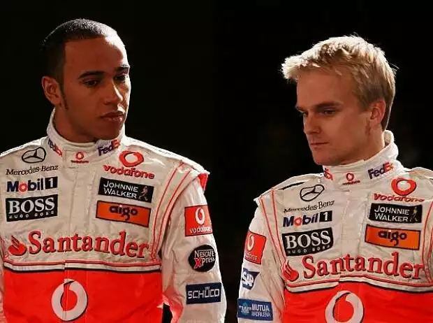 Lewis Hamilton und Heikki Kovalainen Titel-Bild zur News: Lewis Hamilton und Heikki Kovalainen