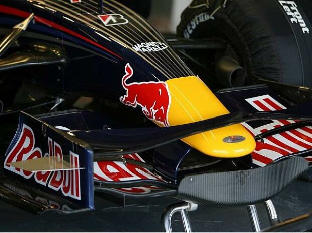 Red-Bull-Renault RB4