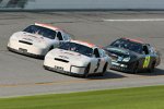  Carl Edwards hinter David Green und Brad Keselowski