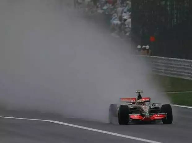 Titel-Bild zur News: Lewis Hamilton