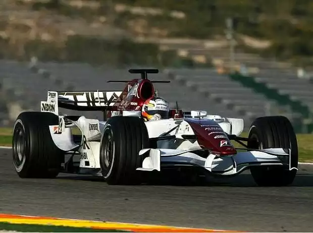Titel-Bild zur News: Adrian Sutil