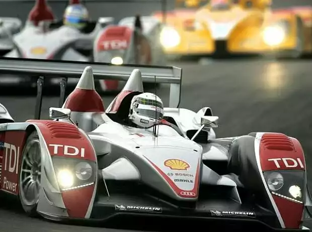 Titel-Bild zur News: Allan McNish, Audi R10 TDI