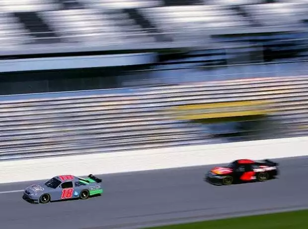 Titel-Bild zur News: Kyle Busch Joe Gibbs Racing