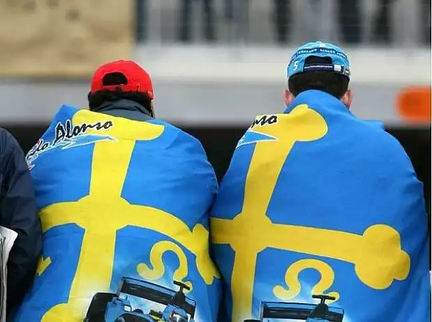 Fans von Fernando Alonso Titel-Bild zur News: Fans von Fernando Alonso