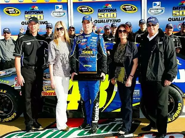Jimmie Johnson Chandra Chad Knaus Rick Hendrick Titel-Bild zur News: Jimmie Johnson Chandra Chad Knaus Rick Hendrick