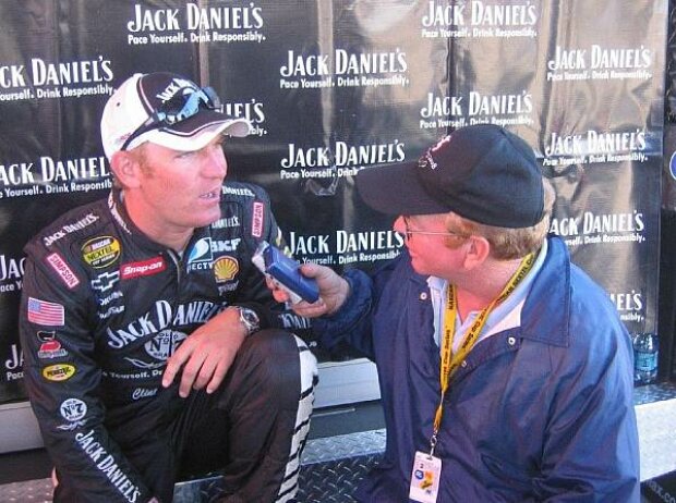 Clint Bowyer Clint Bowyer